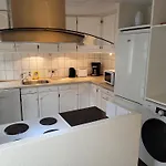 Skrædderens Hus Feriehus *