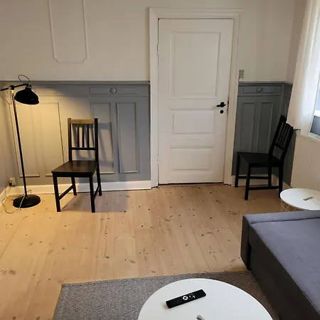 Skraedderens Hus 아센스