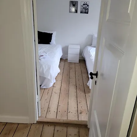 Skraedderens Hus 아센스