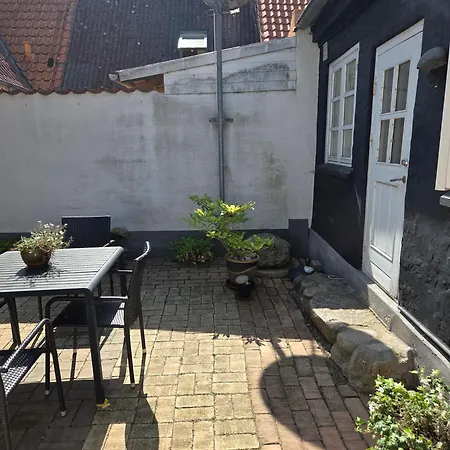 펜션 Skraedderens Hus *