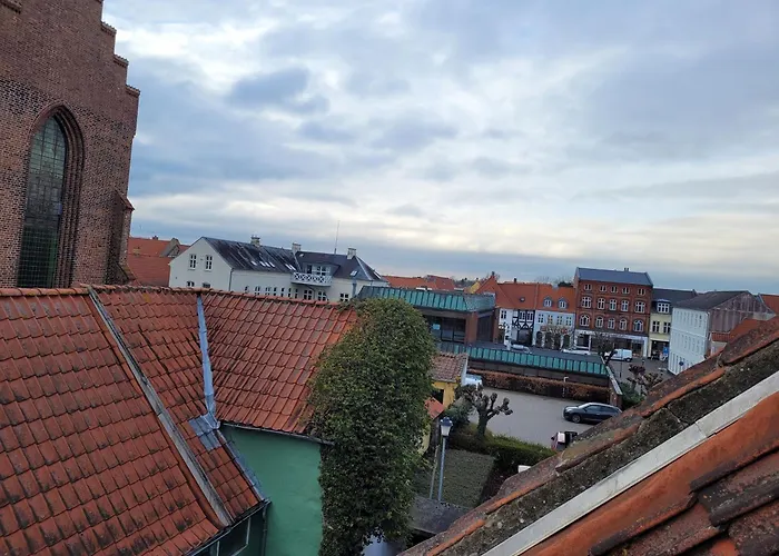 Skraedderens Hus *